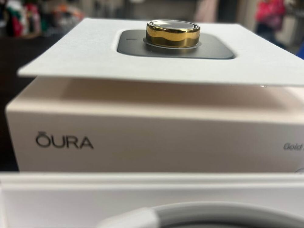 Oura Ring Generation 4 smart ring in Gold, size 10, New
